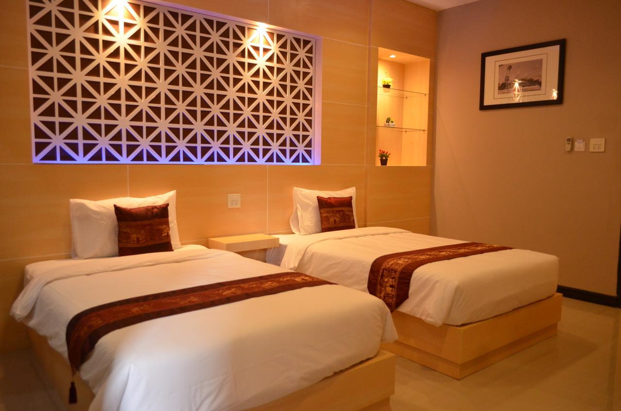 Thatluangview Hotel В'єнтьян Екстер'єр фото