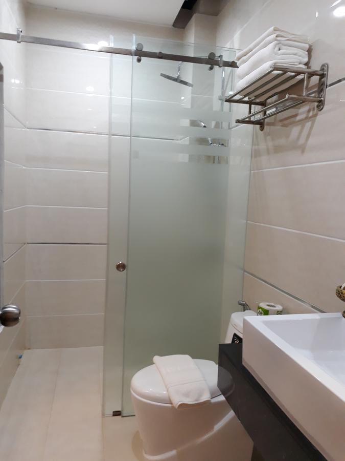 Thatluangview Hotel В'єнтьян Екстер'єр фото